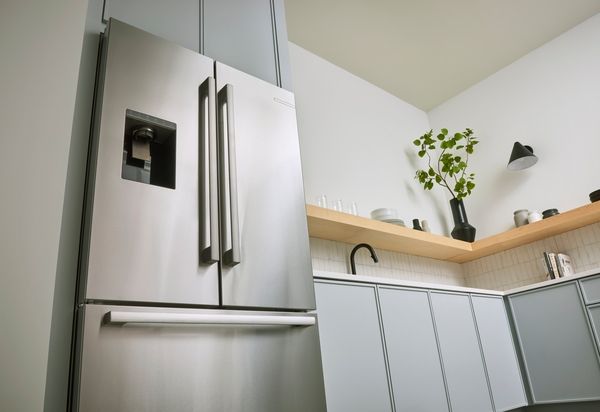 A vertical view of a Bosch French door refrigerator 