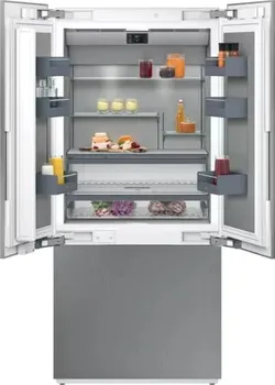 The Gaggenau 400 Series RY492705 refrigerator featured with its doors open 