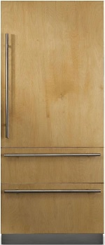 Front view of the Viking Professional 7 Series FBI7360WR built in refrigerator