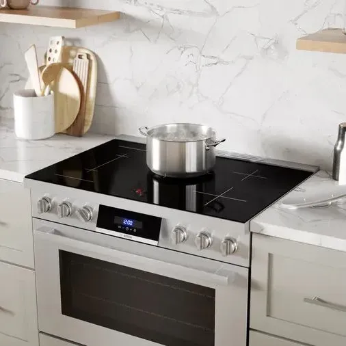 A Bosch 800 Series induction range in a kitchen