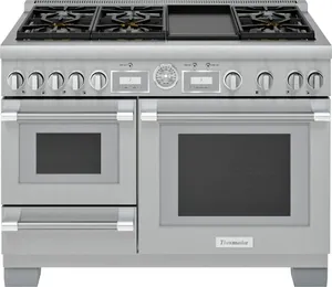 Front view of the Thermador Pro Grand PRD48WDSGU dual fuel range