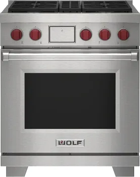 Front view of the Wolf DF30450/S/P/LP dual fuel range 