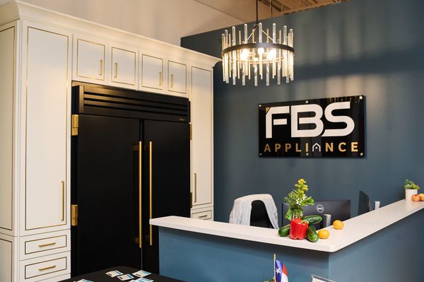 The entrance of the FBS Appliance Fort Worth store