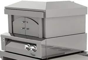 Front view of the Alfresco AXE-PZA-LP pizza oven 