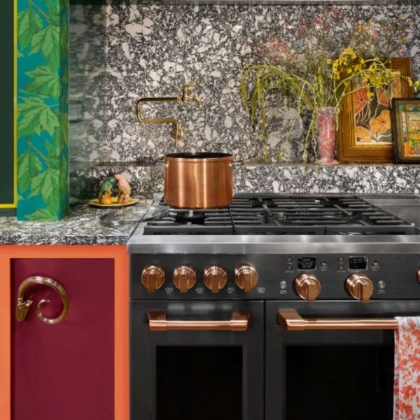 A black and gold Cafe range