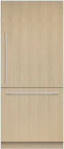 Front view of the Fisher & Paykel RS3684WRUVE1 Series 11 refrigerator 