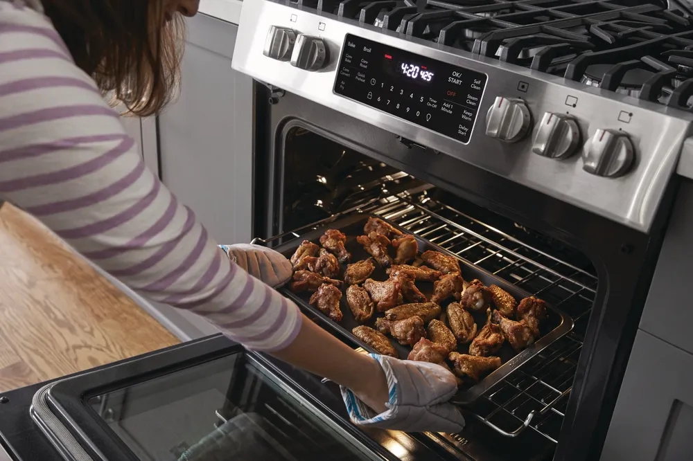 Cooking Wings in Air Fry Oven