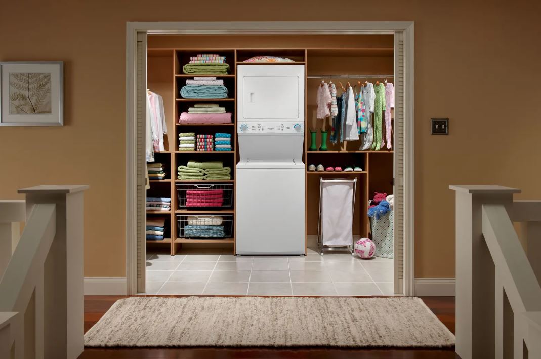 Frigidaire Washer & Gas Dryer Laundry Center