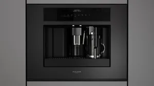 Front view of the Fulgor Milano Matteo 700 Series F7MBC24MB1 coffee maker
