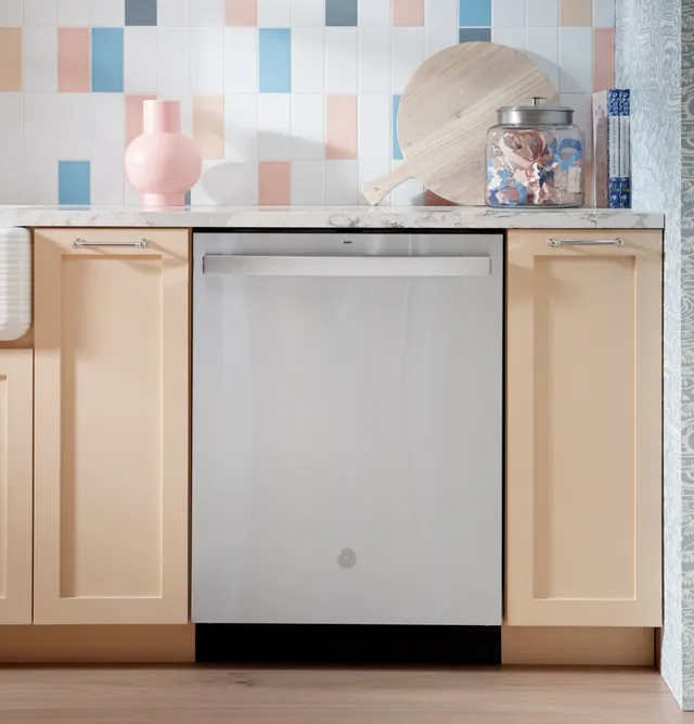 GE 24in Top Control Built In Dishwasher