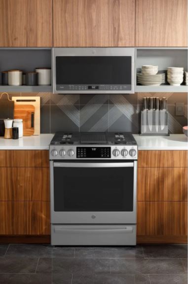 chttps://d6y5eqdcxq8w3.cloudfront.net/assets/blog/blog_appliances/GE-Profile-30in-Fingerprint-Resistant-Stainless-Steel-Slide-In-Gas-Range.JPG