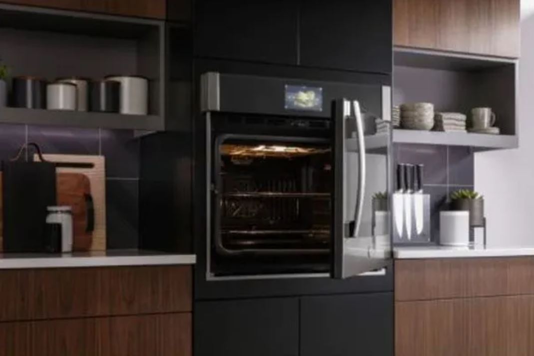 GE Profile Built In Smart Wall Oven