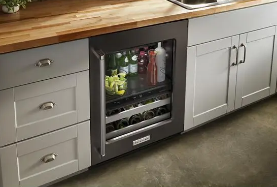 The KitchenAid KUBR314KBS beverage in a kitchen 