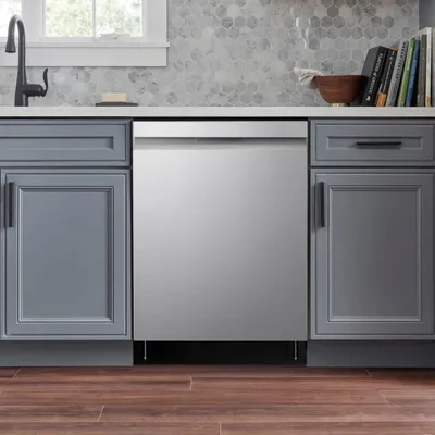 Credit: LG The LG LDP6810SS dishwasher in a kitchen