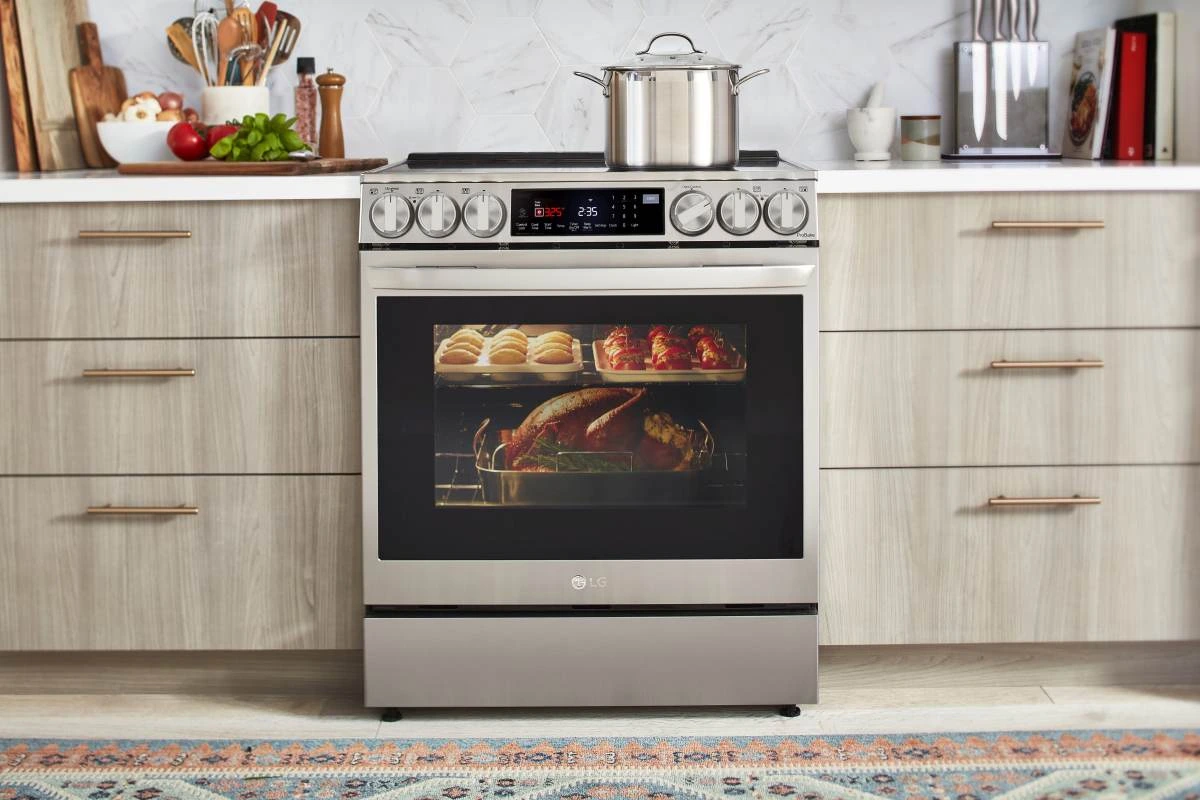 LG 30in PrintProof Slide-In Electric Range