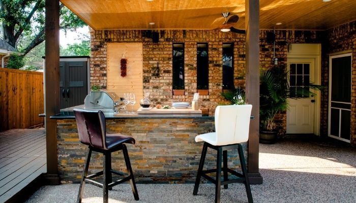 outdoor bar setup