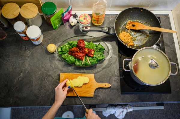 Cooking on a Cooktop