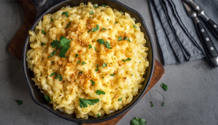 Skillet mac & cheese