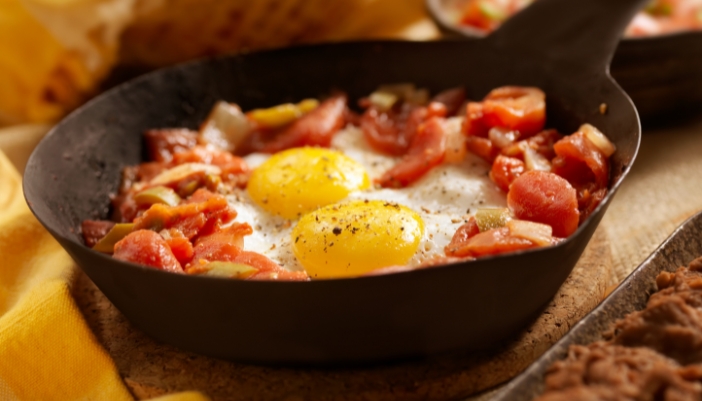 Chorizo and eggs ranchero