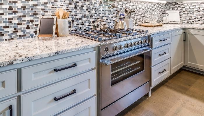 Quality pro-style range