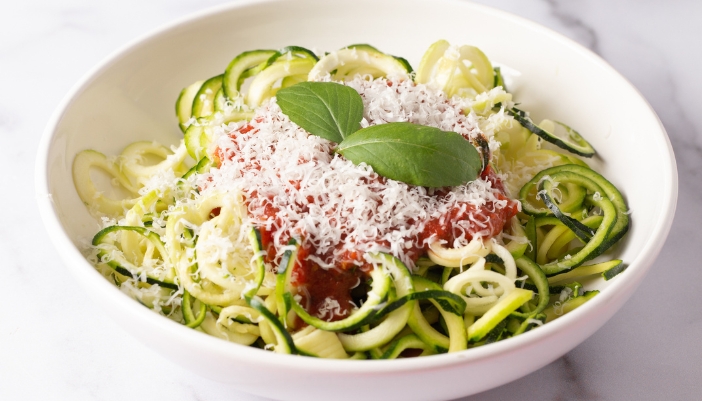 Zucchini noodles with marinara sauce