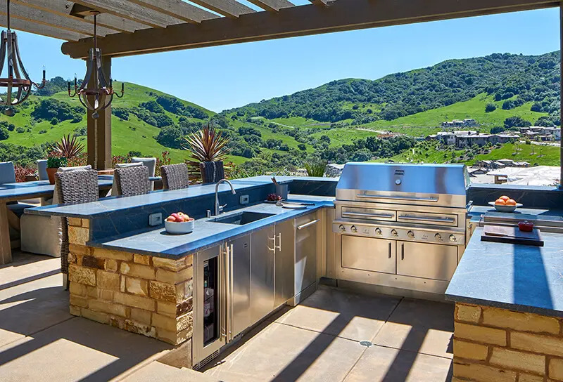 patio outdoor kitchen with Kalamazoo appliances