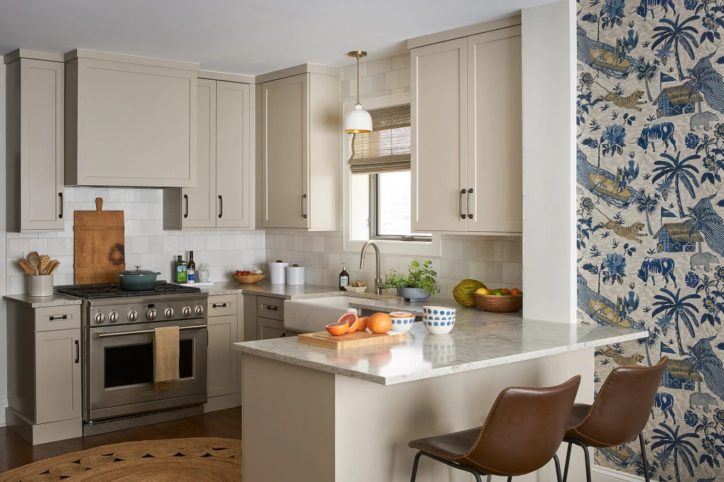 Monogram 36" range inside Robin Titus' Oak Park kitchen remdel