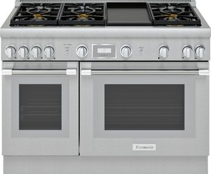 front view of the Thermador® Pro Harmony® 48" Stainless Steel Pro Style Natural Gas Range