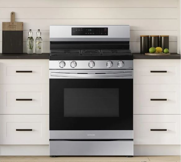 Samsung 30in Smart Freestanding Gas Range
