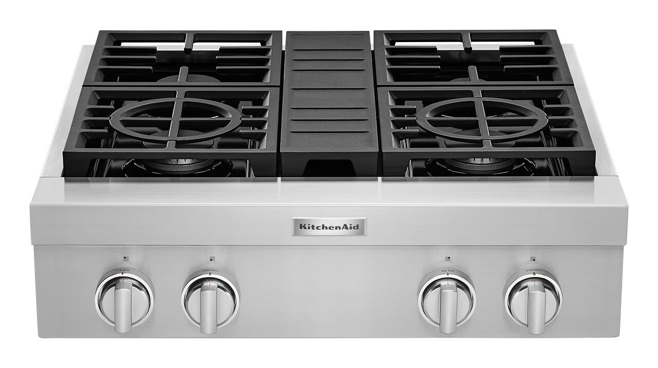 stainless steel gas rangetop with griddle in between grates