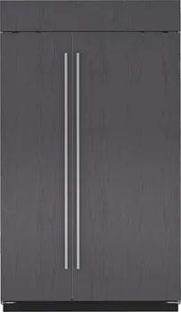 Front view of the Sub-Zero Classic Series CL4850S_O side by side refrigerator