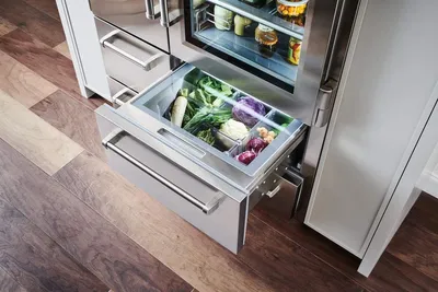 Overhead view of the Sub-Zero PRO Series PRO4850G drawer