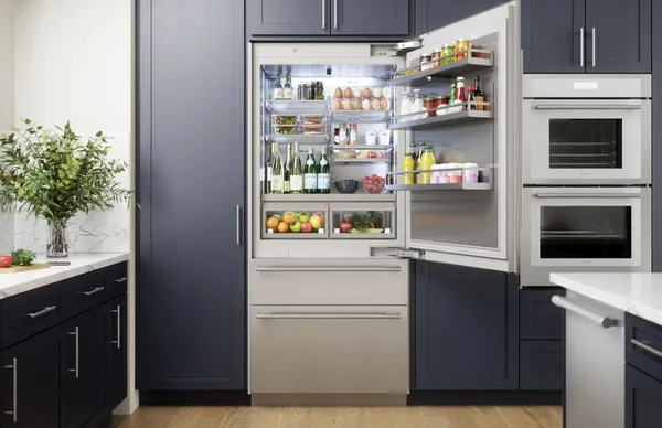 The Thermador Freedom T36BB110SS refrigerator featured in a kitchen
