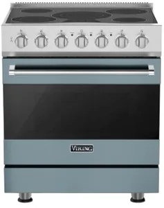 Front view of the Viking 3 Series RVER33015BNS range