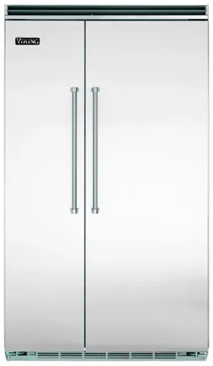 Front view of the Viking 5 Series VCSB5484SS side by side refrigerator