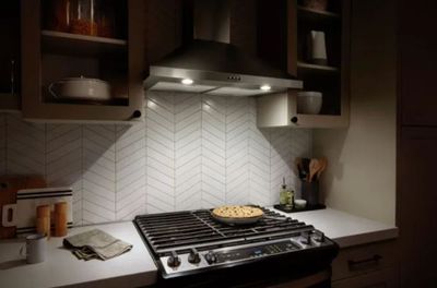 Whirlpool Wall Mounted Range Hood