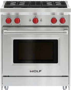 Front view of the Wolf GR304 range 