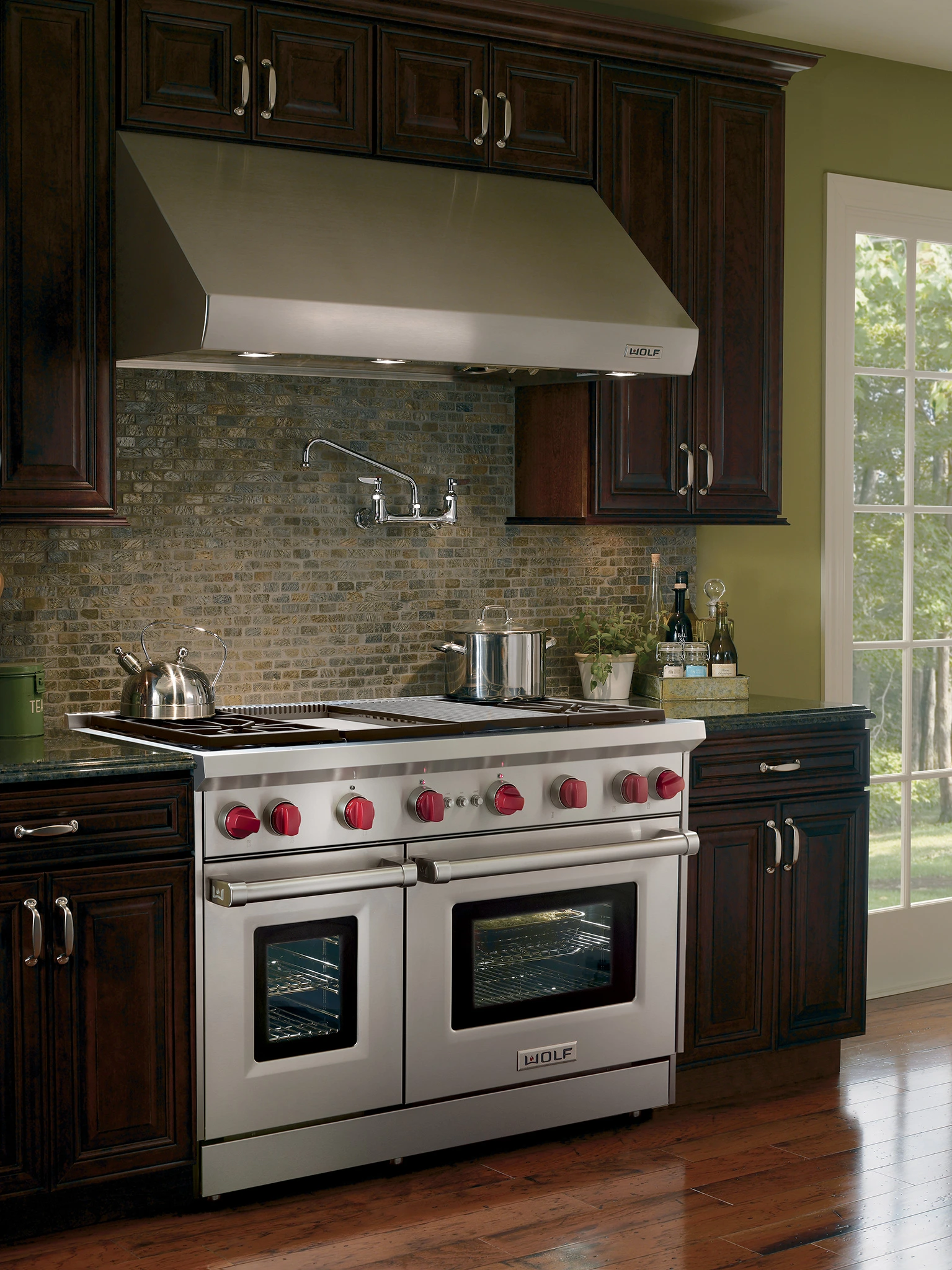 Wolf 48in Stainless Steel Pro Style Gas Range