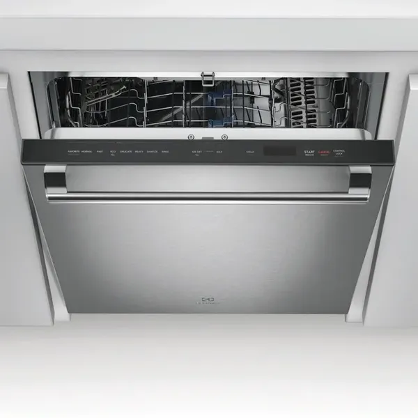 The Electrolux EDSH4944BS dishwasher wit its door open 
