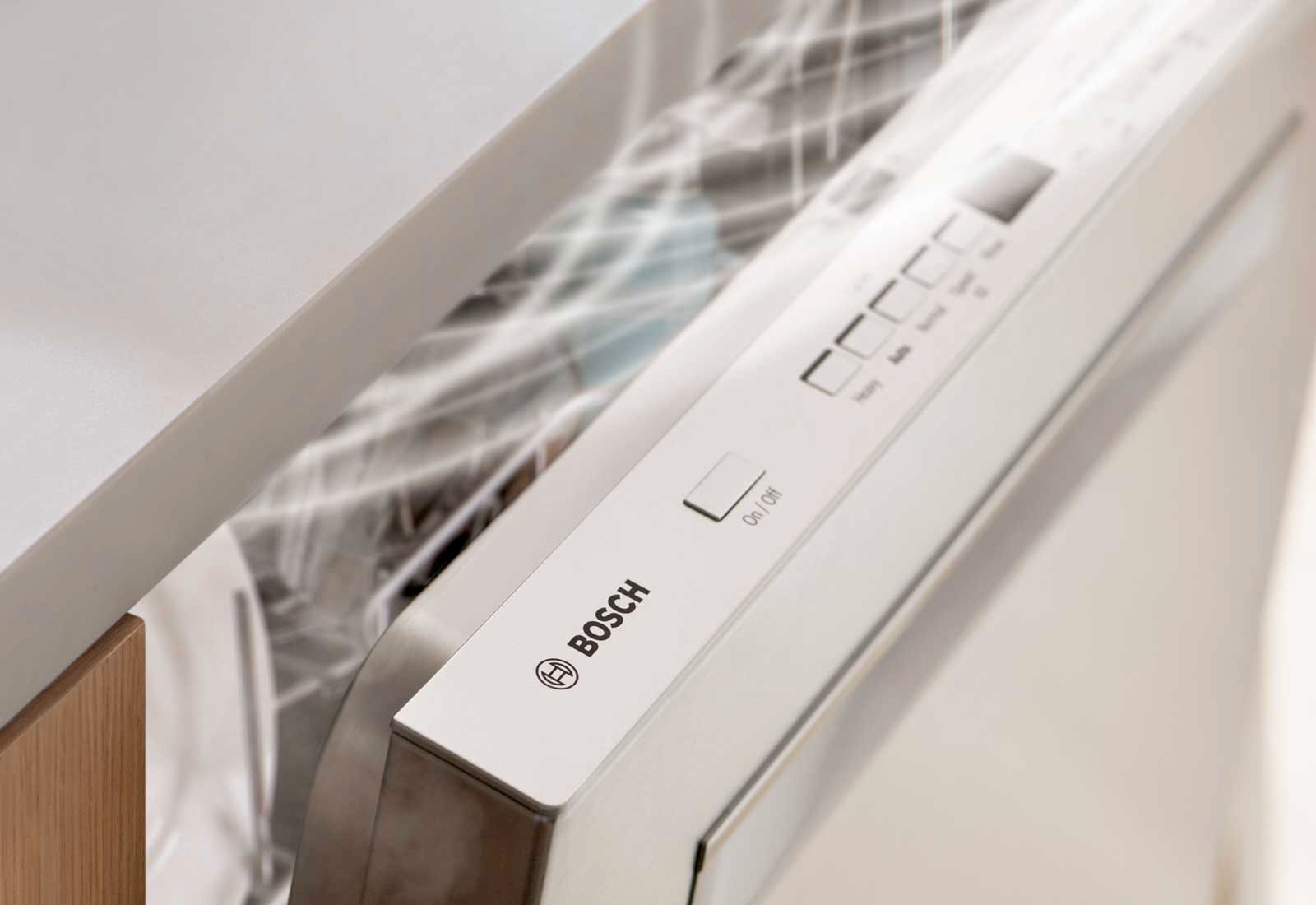 A graphic demonstration of the AutoAir feature on select Bosch dishwashers 