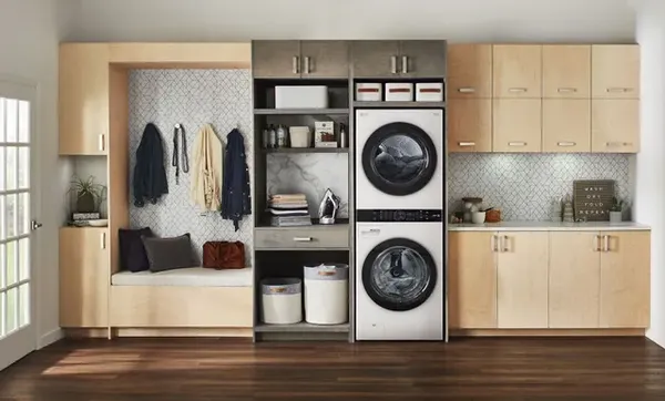 The LG WKEX200HWA WashTower featuured in a laundry room 