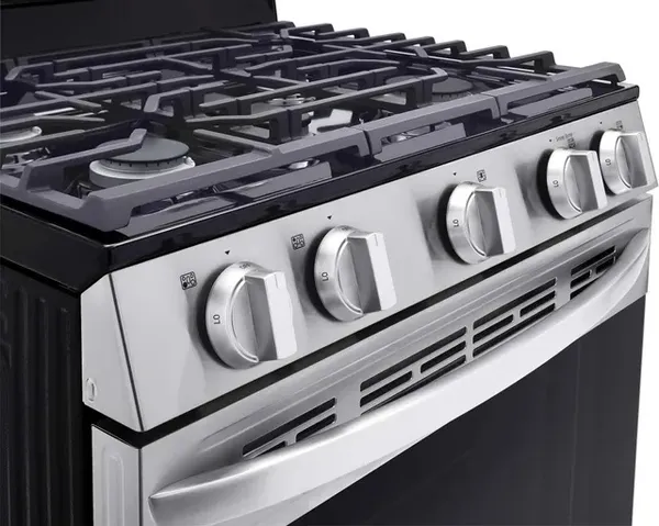 A close-up of the LG LRGL5821S range 