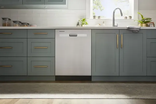 The Whirlpool WDP540HAMZ dishwasher in a kitchen 