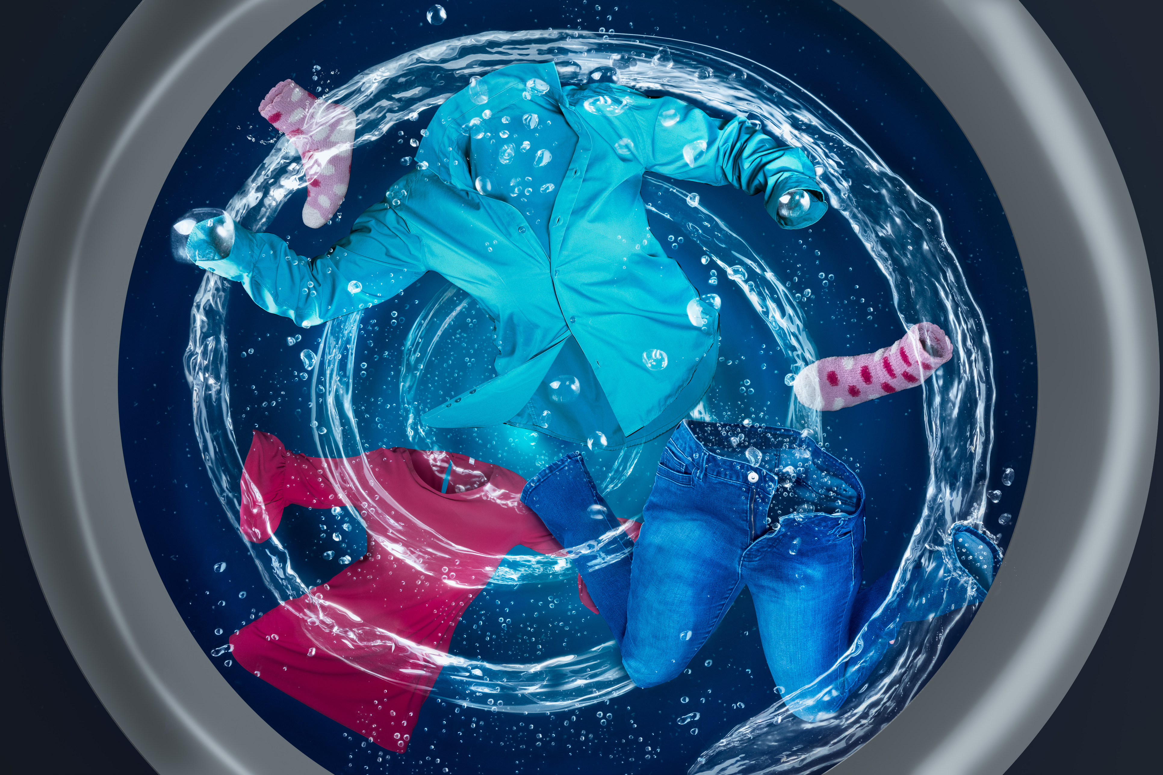Clothes spinning in a washing machine 
