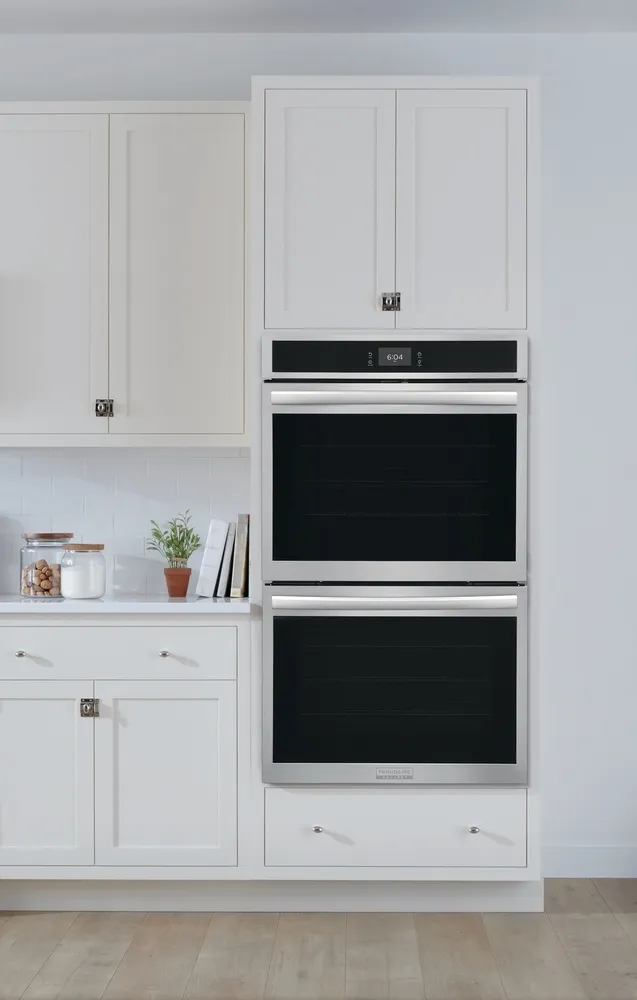 The Frigidaire Gallery GCWD3067AF double oven in a kitchen 