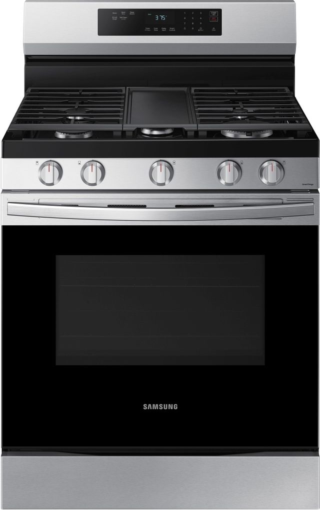 Stock photo of a Samsung brand gas powered range with digital display. 