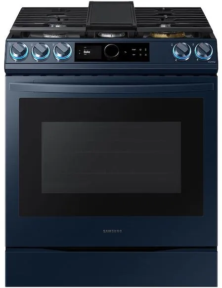 Front view of the Samsung NX60A8711QN 30” smart gas range 