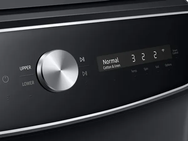 Up-close look at the Samsung WV60A9900AV washer controls 