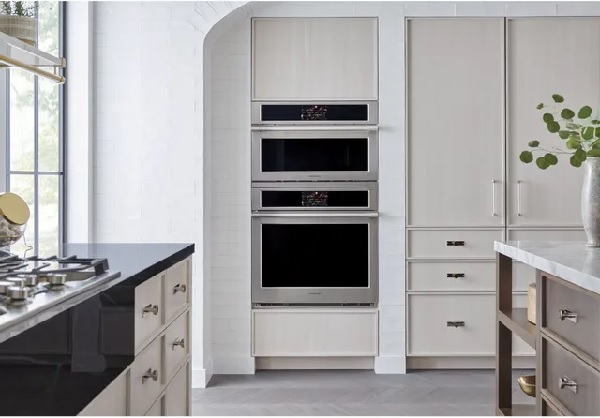 The Monogram Statement collection ZSB9132NSS wall oven in a luxury kitchen