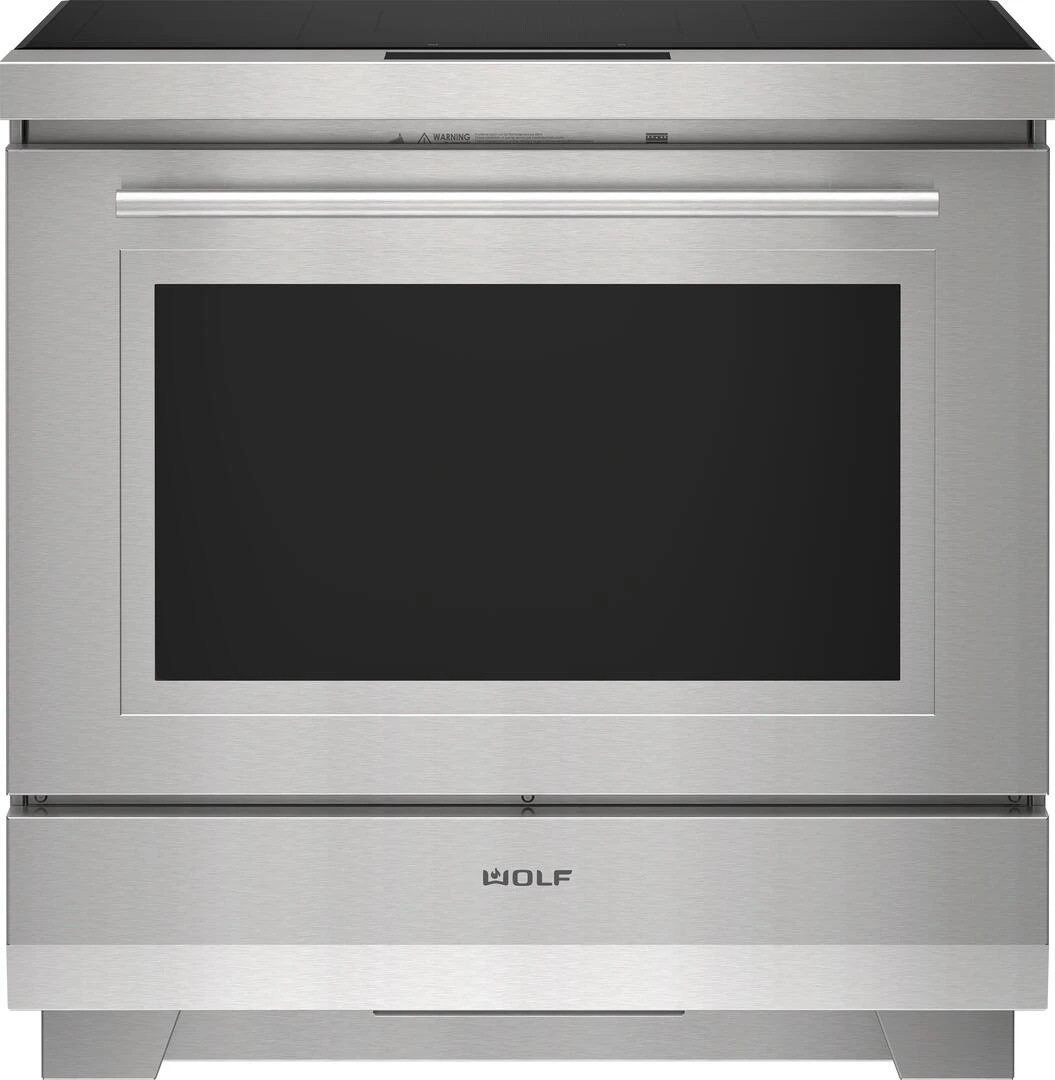 Front view of the Wolf IR36550/S/T 36” induction range 